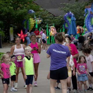 Glo Wild Mile Start Line Volunteer