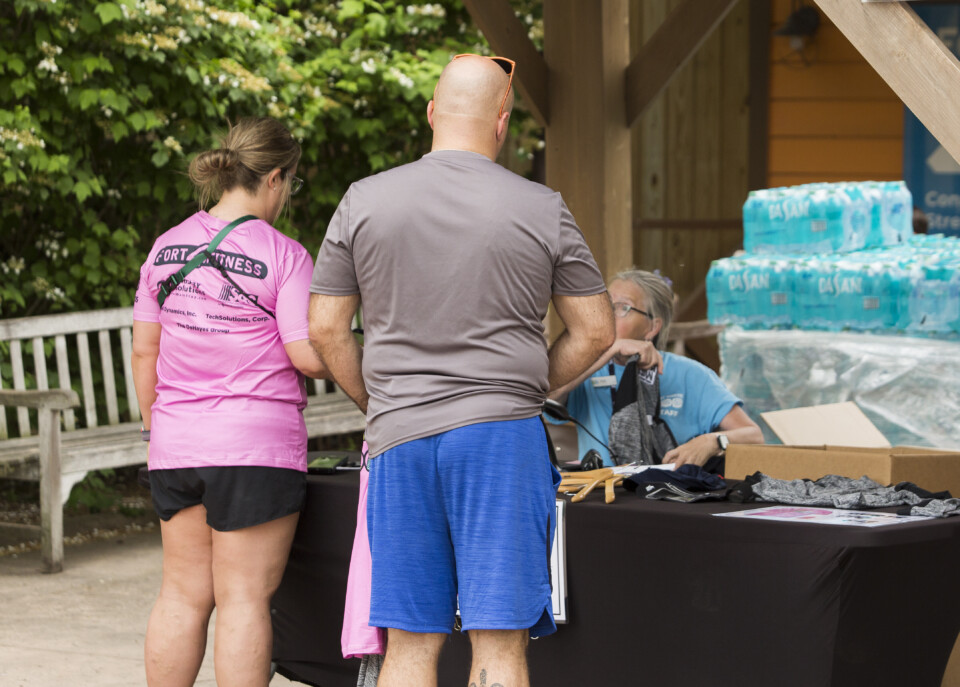 Fort Wayne Zoo shirt pick-up